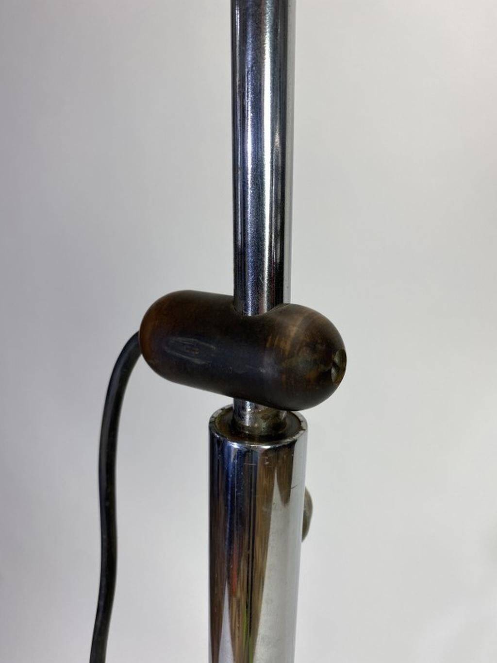 Lampe sur pied chromée par Tamás Borsfay pour Hungarian Craftsmanship Company, années 1970