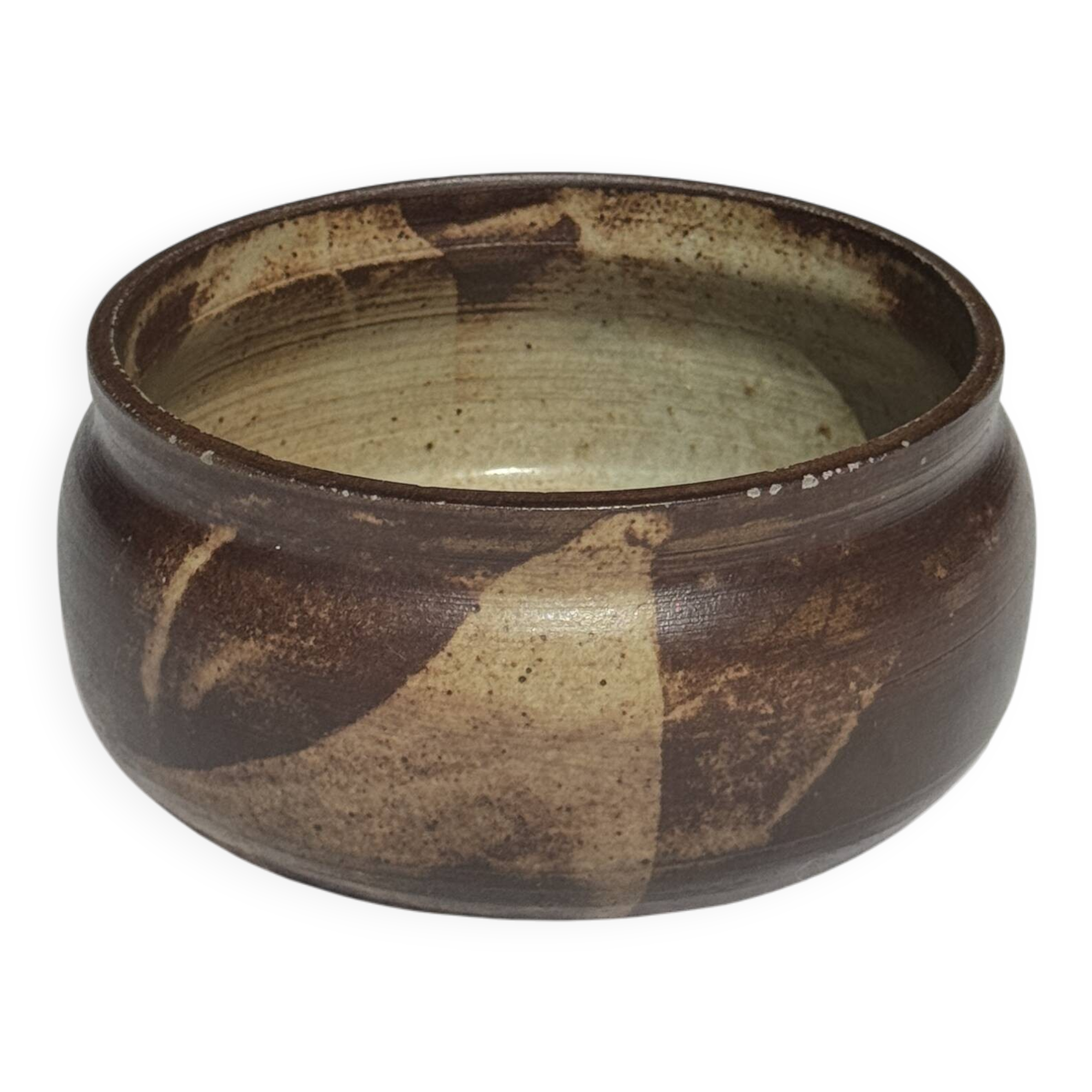 A small stoneware bowl, brown exterior, speckled grey interior D15