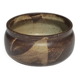 A small stoneware bowl, brown exterior, speckled grey interior D15