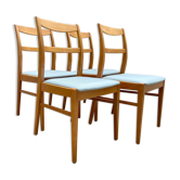 4 chaises de salle à manger scandinaves