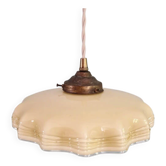 Art Deco suspension in yellow opaline with ouraline, 1920-30.