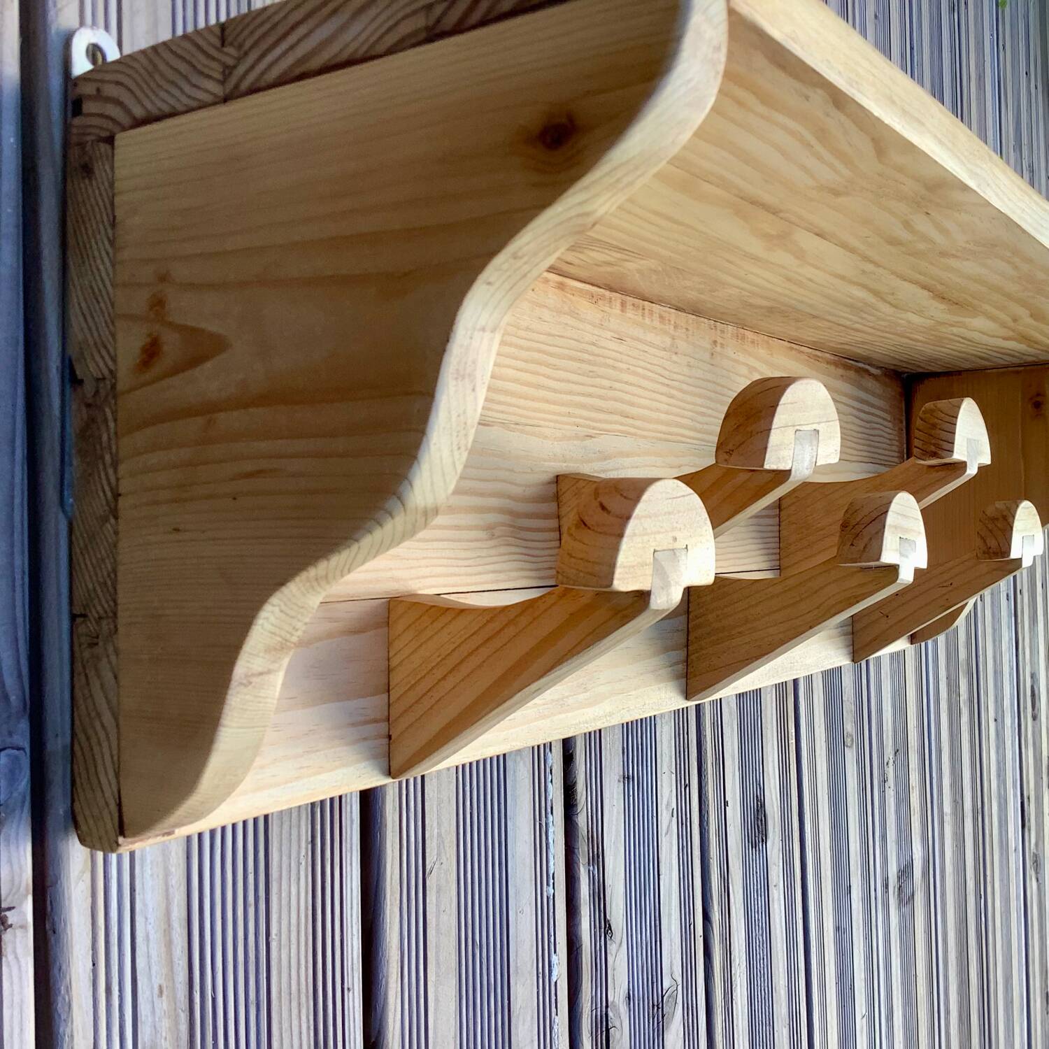 Porte manteau mural en bois