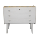 Commode scandinave