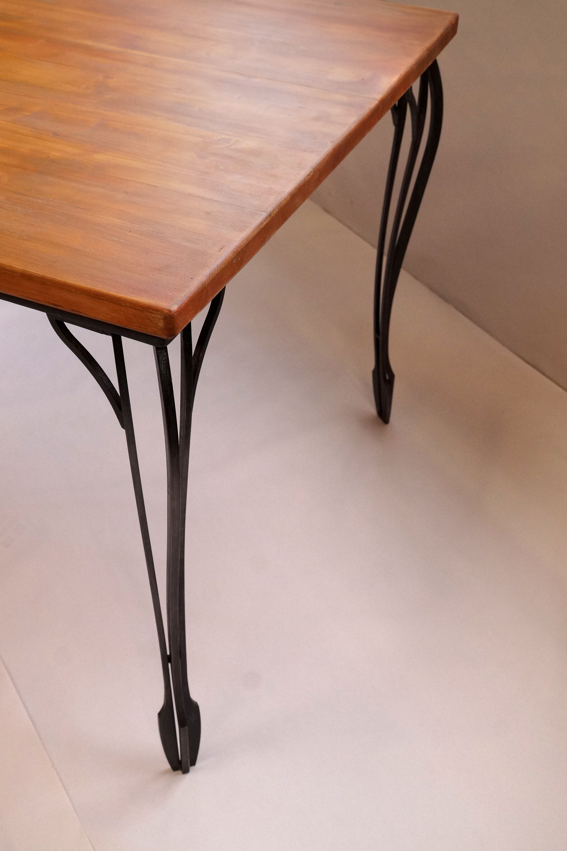 Art nouveau style table