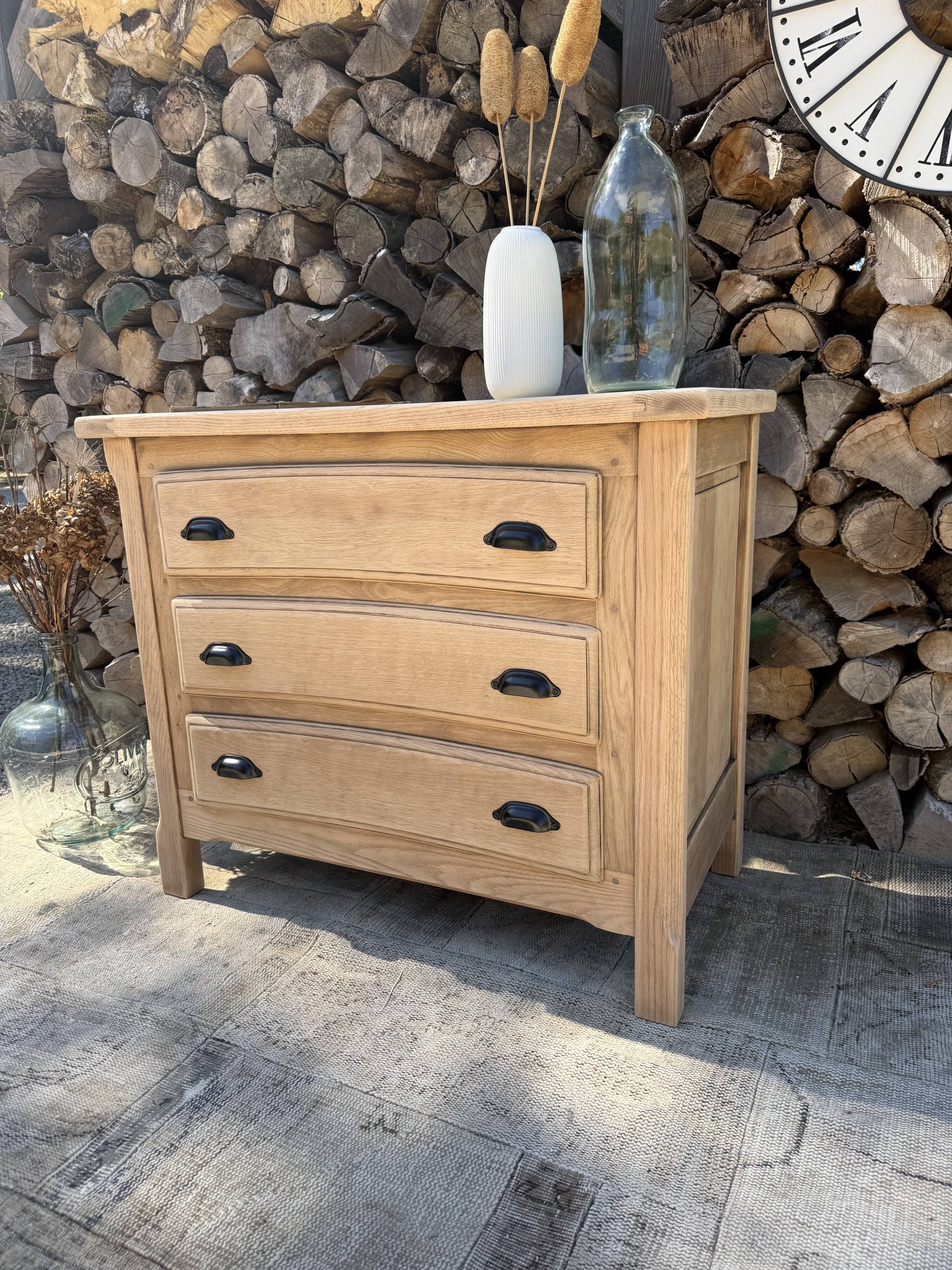 Commode chêne massif