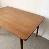 Scandinavian table