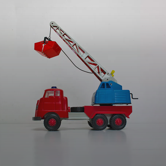 Playset and vehicle