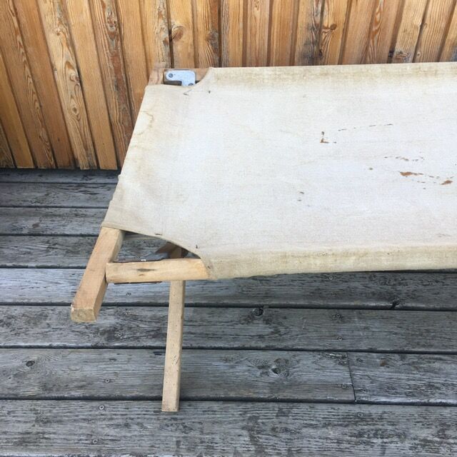 Picot military camp bed