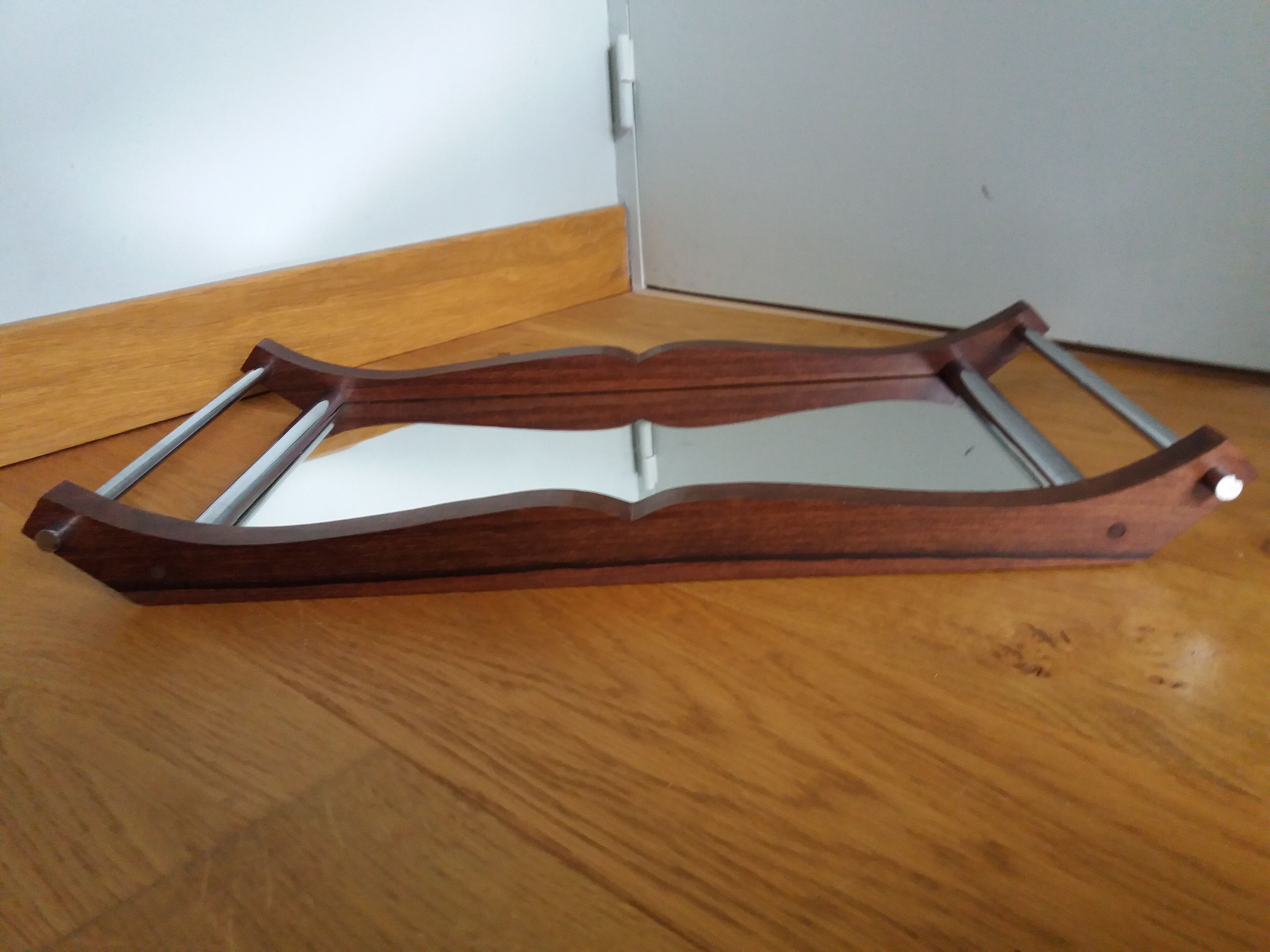 Art deco rectangular mirror top