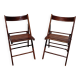 Paire de chaises pliantes en bois