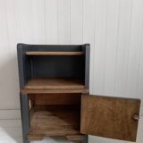 Bedside table / Side table