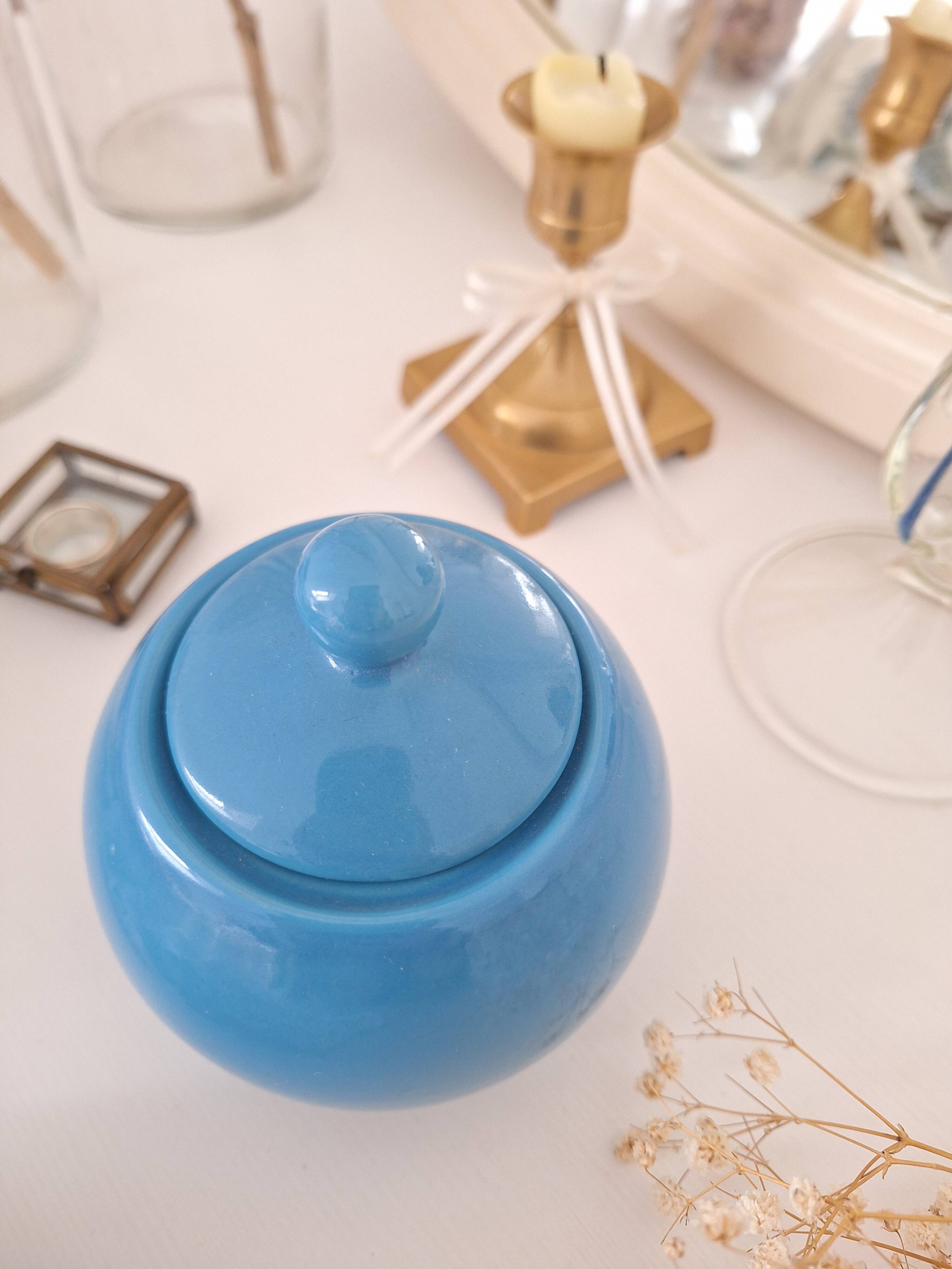 Ceramic pot / Sugar bowl / Blue sweet jar