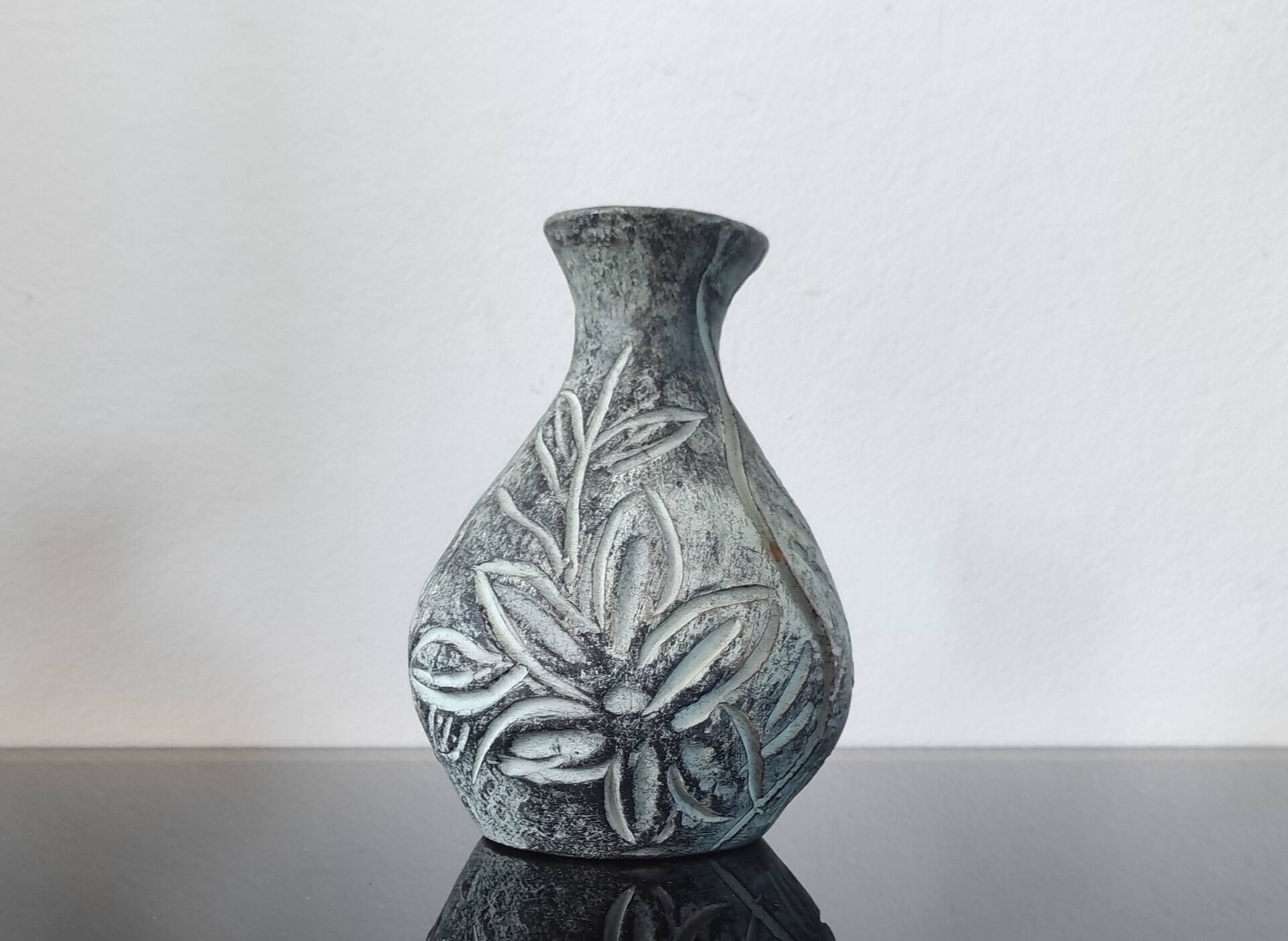 Vintage engraved ceramic soliflore vase