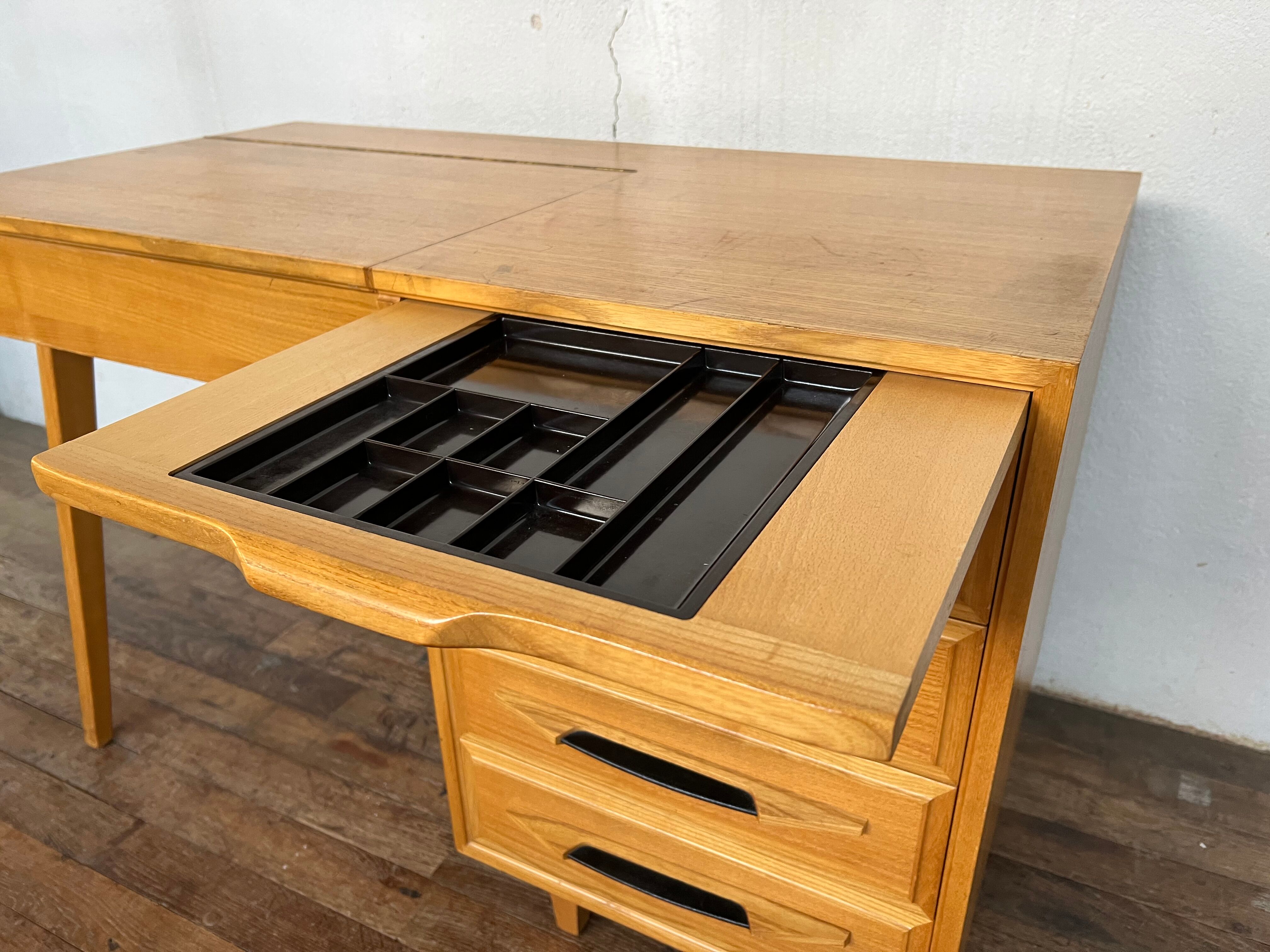 Vintage scandinavian office 1950 made in swiss compass feet