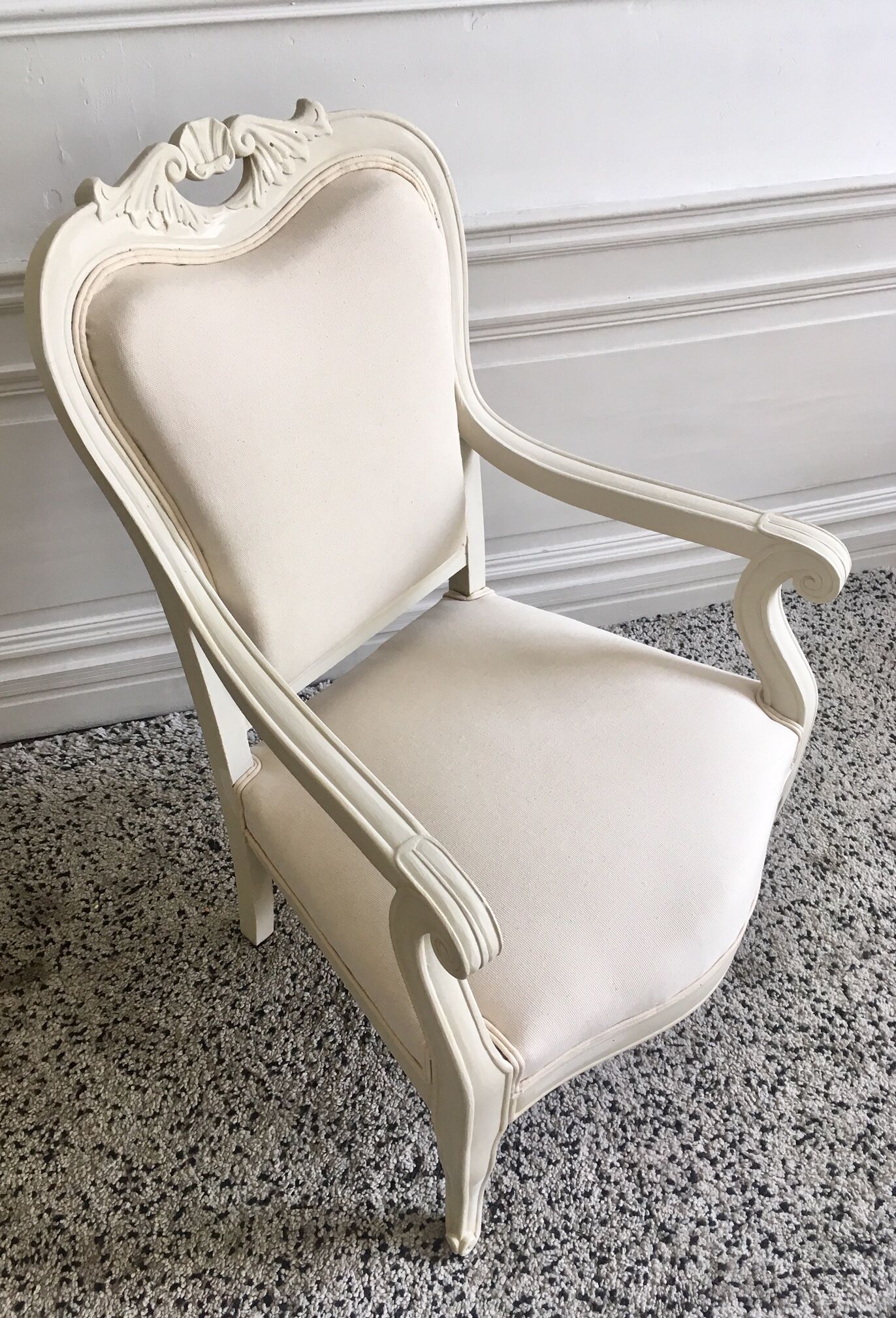 Old cabriolet chair "restored"