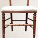 Paire de chaises volantes avec assise tapissée
