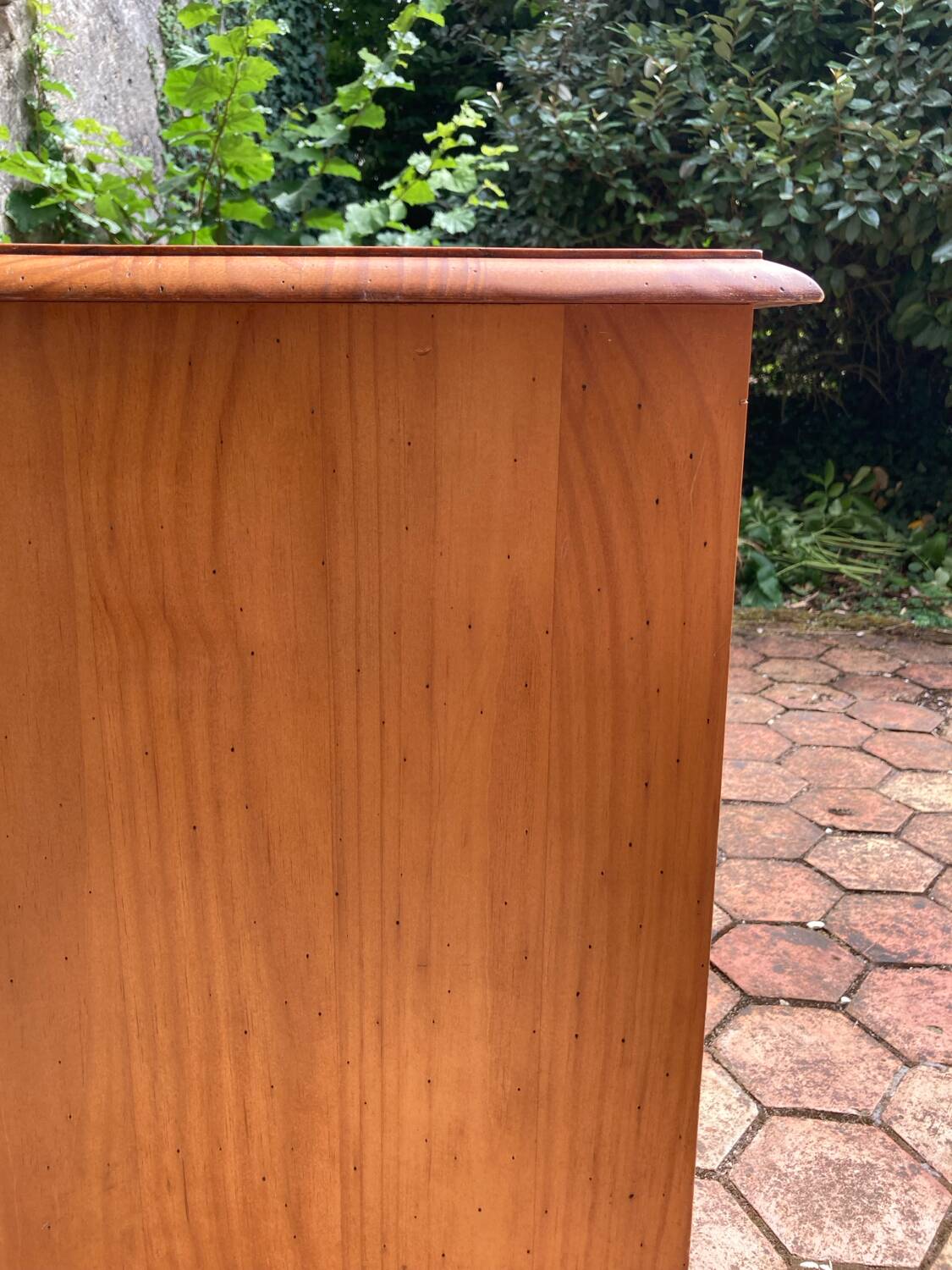 Old trade cabinet with drawers