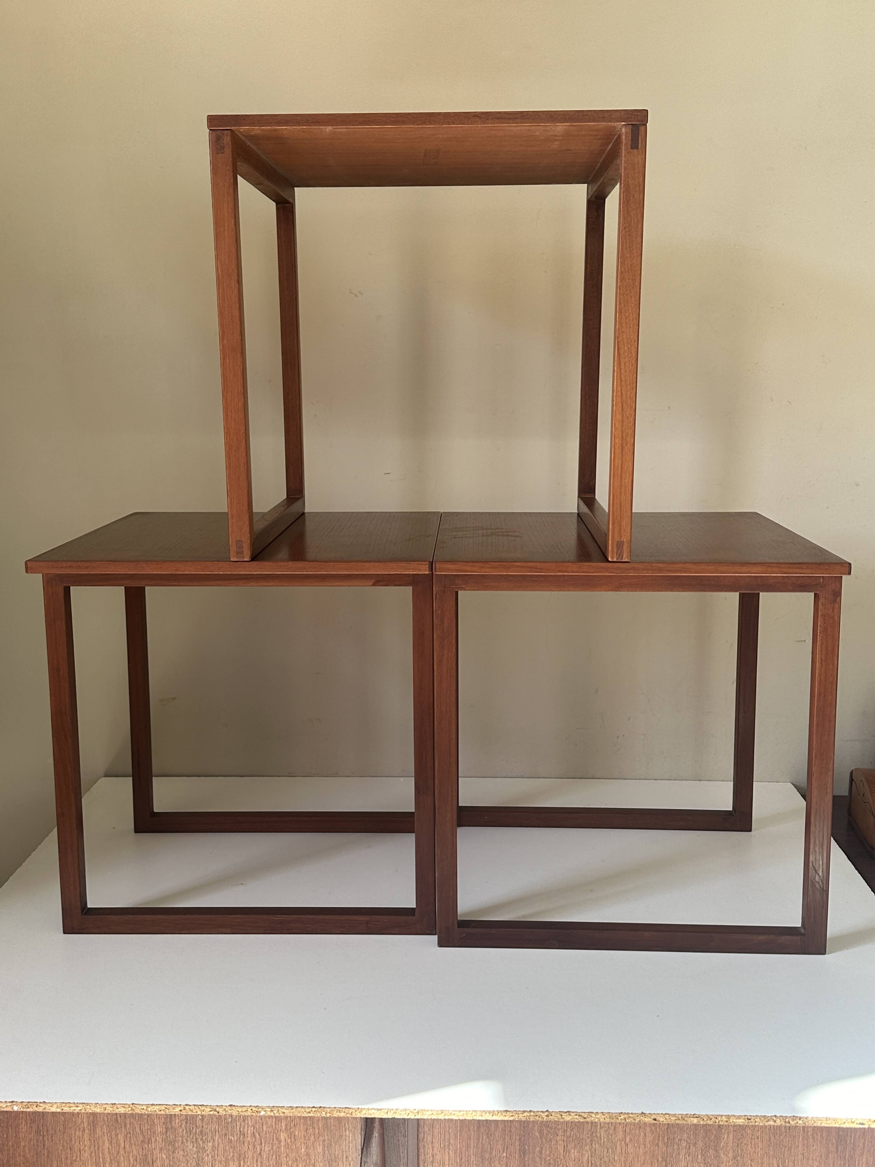 Tables encastrables teck kai kristiansen design années 60