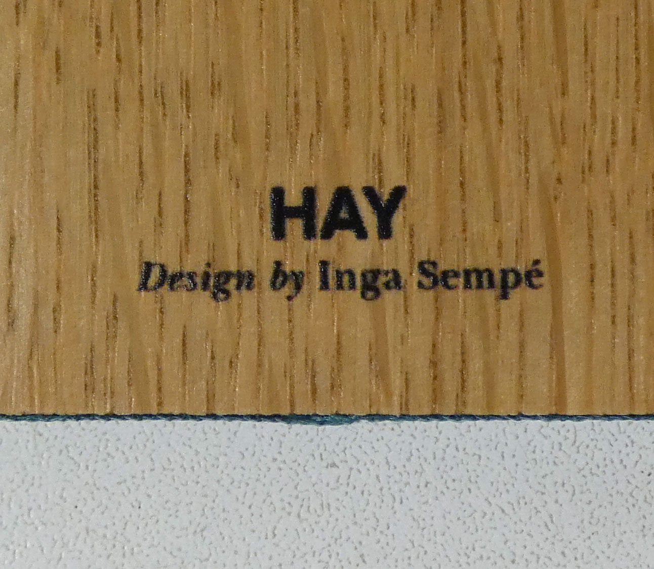 Miroir ruban vert design scandinave Inga Sempé pour Hay