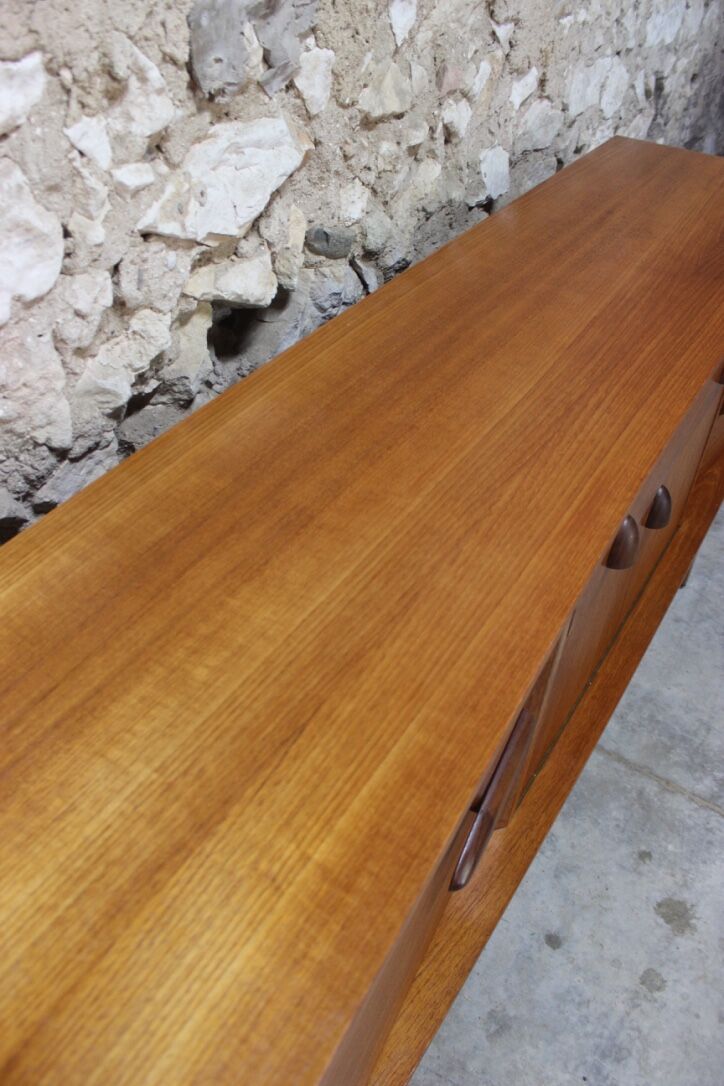 Vintage teak Scandinavian-style sideboard by Jentique