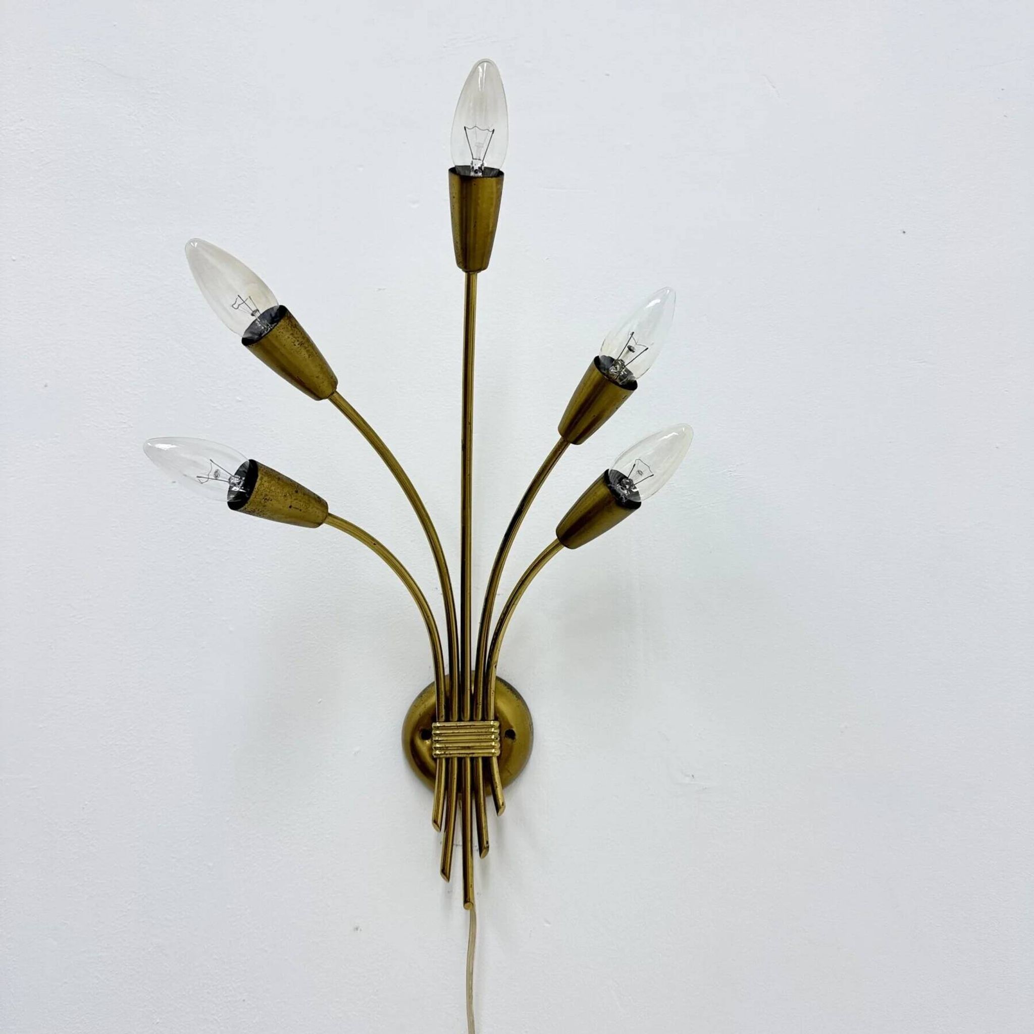 Mid-century brass wall light sconce, 1950s