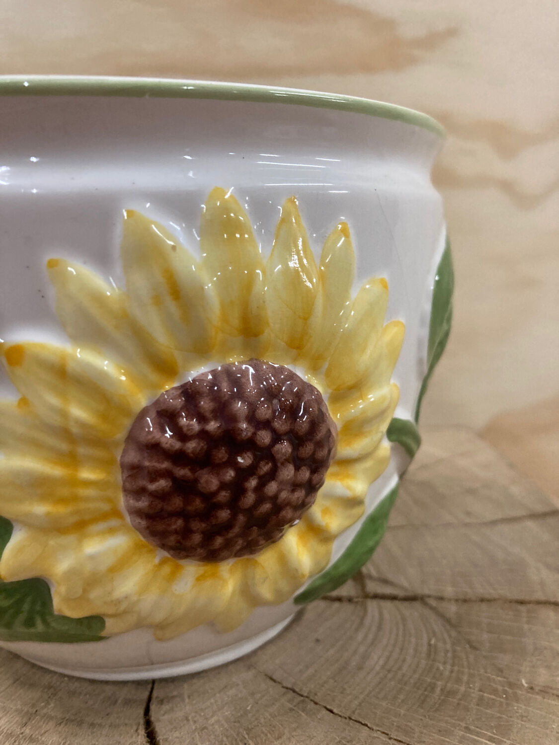 Ceramic sunflower pot cover