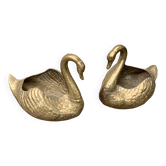 Pair of pot covers, swans in gilded and chiseled brass, large models, vintage decoration 1960/70