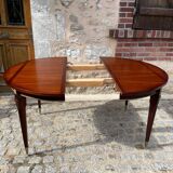 Table ronde style Louis XVI