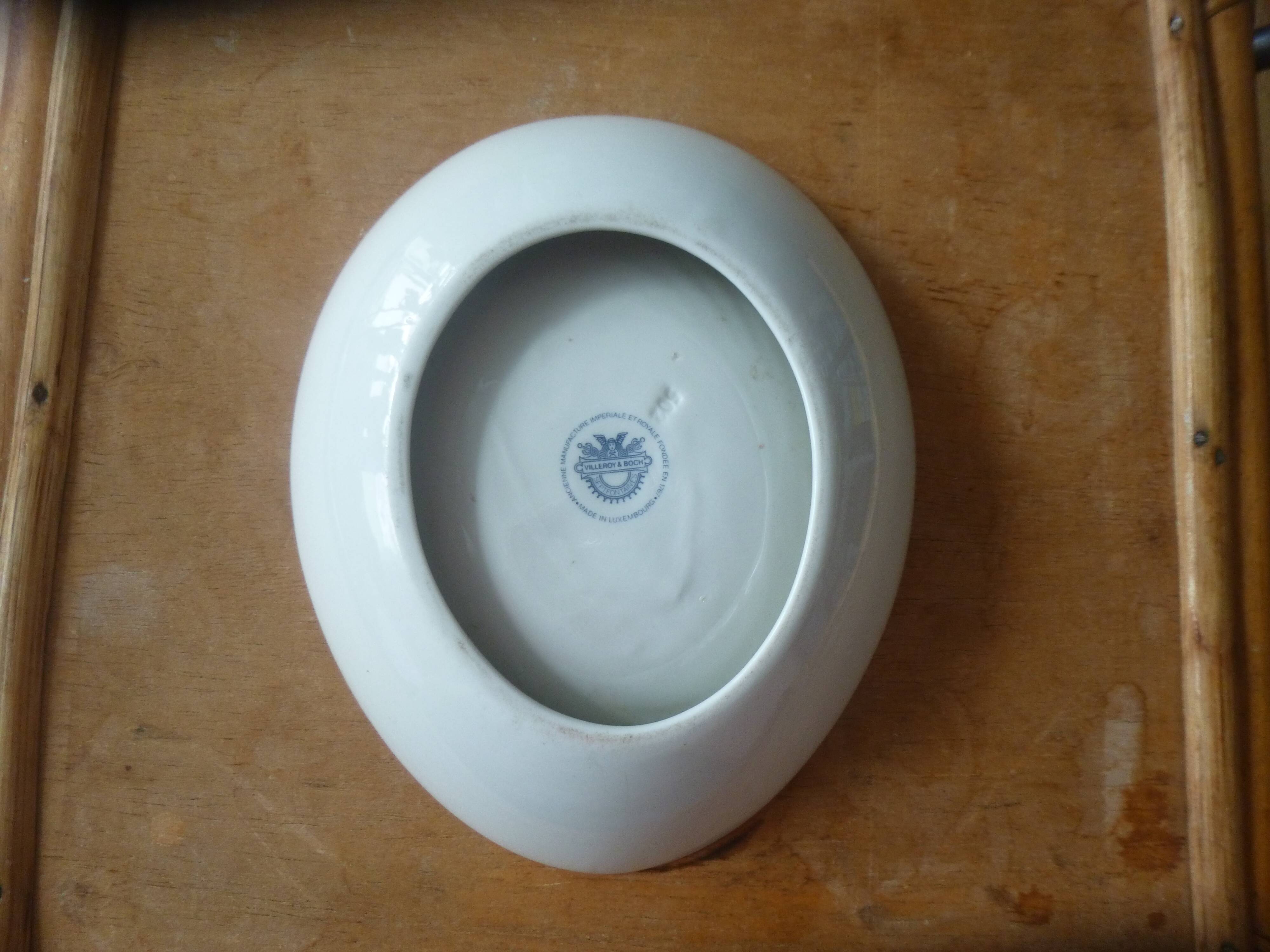 Cendrier publicitaire Kent par Villeroy & Boch