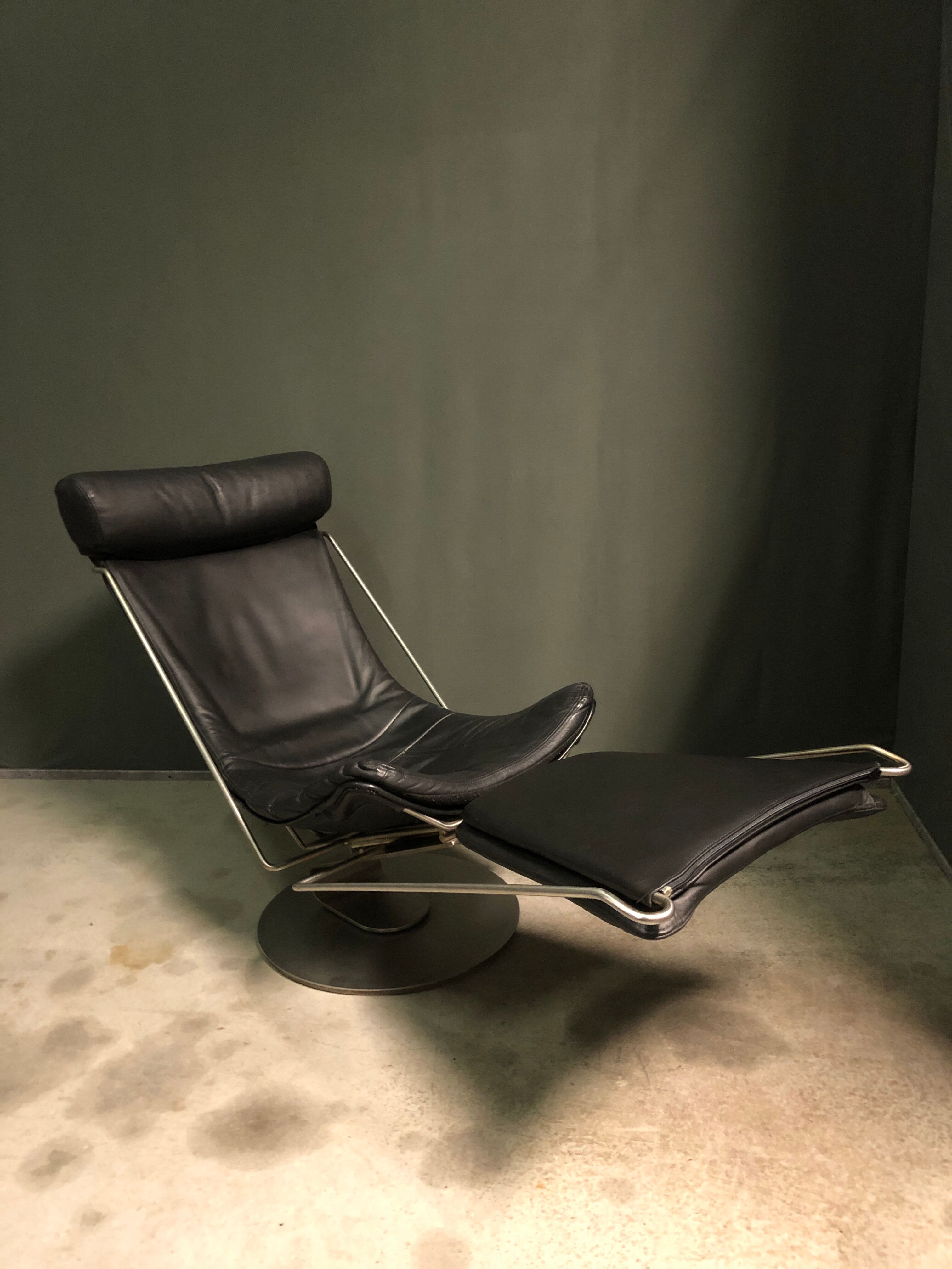Oluf Lund lounge chair by Interdane Stouby