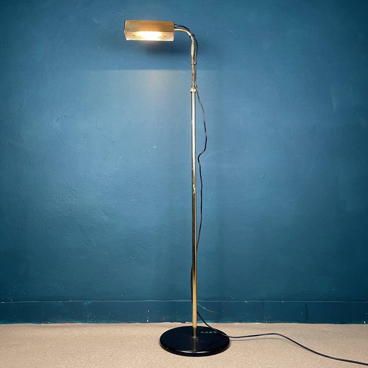 Italian brass floor lamp from the mid-century by Relux Milano, 1970s.