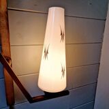 Large Mid-century wall light in brass and white opaline, 1950-60