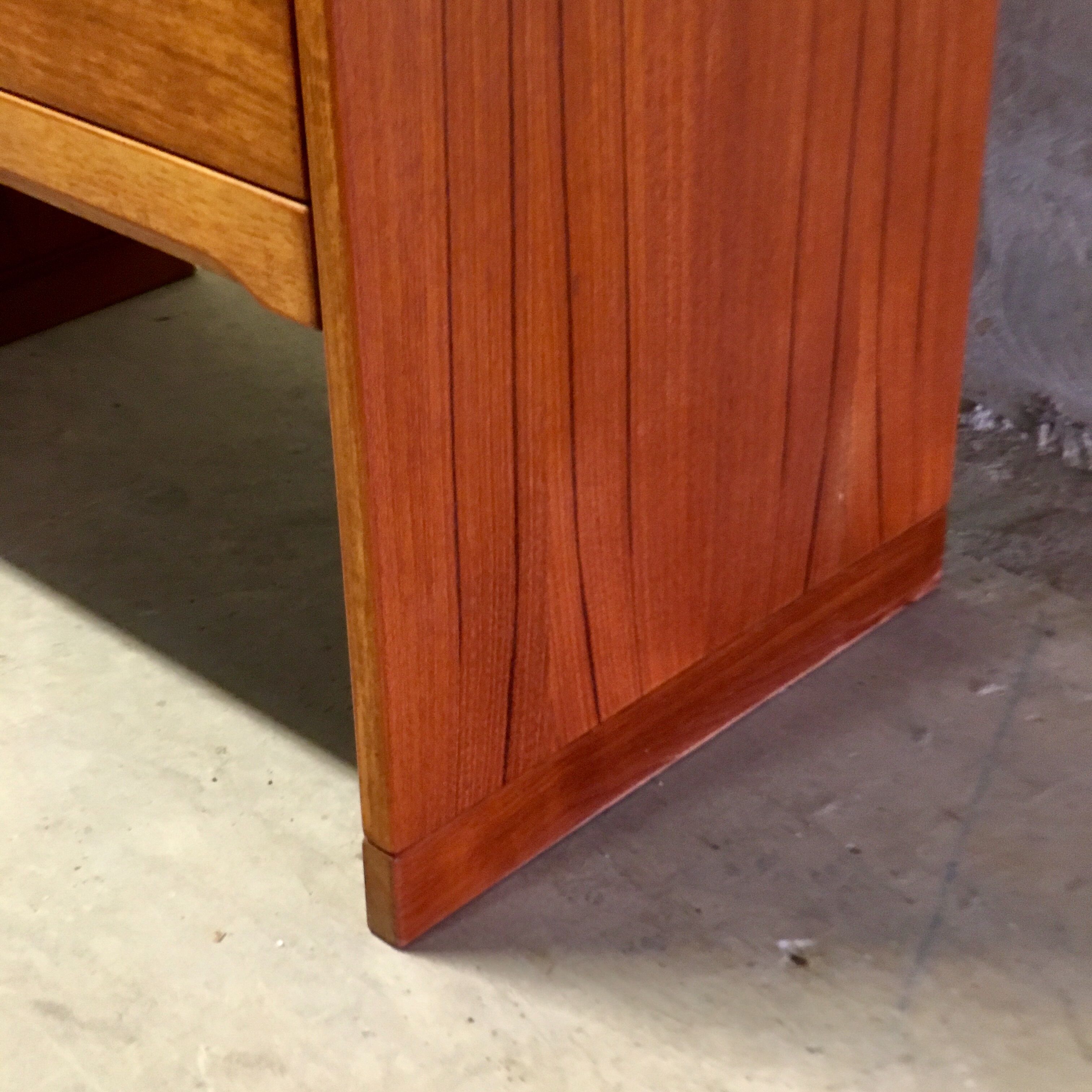 teak dresser 60