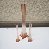 3 anciens vase tour eiffel en verre rose