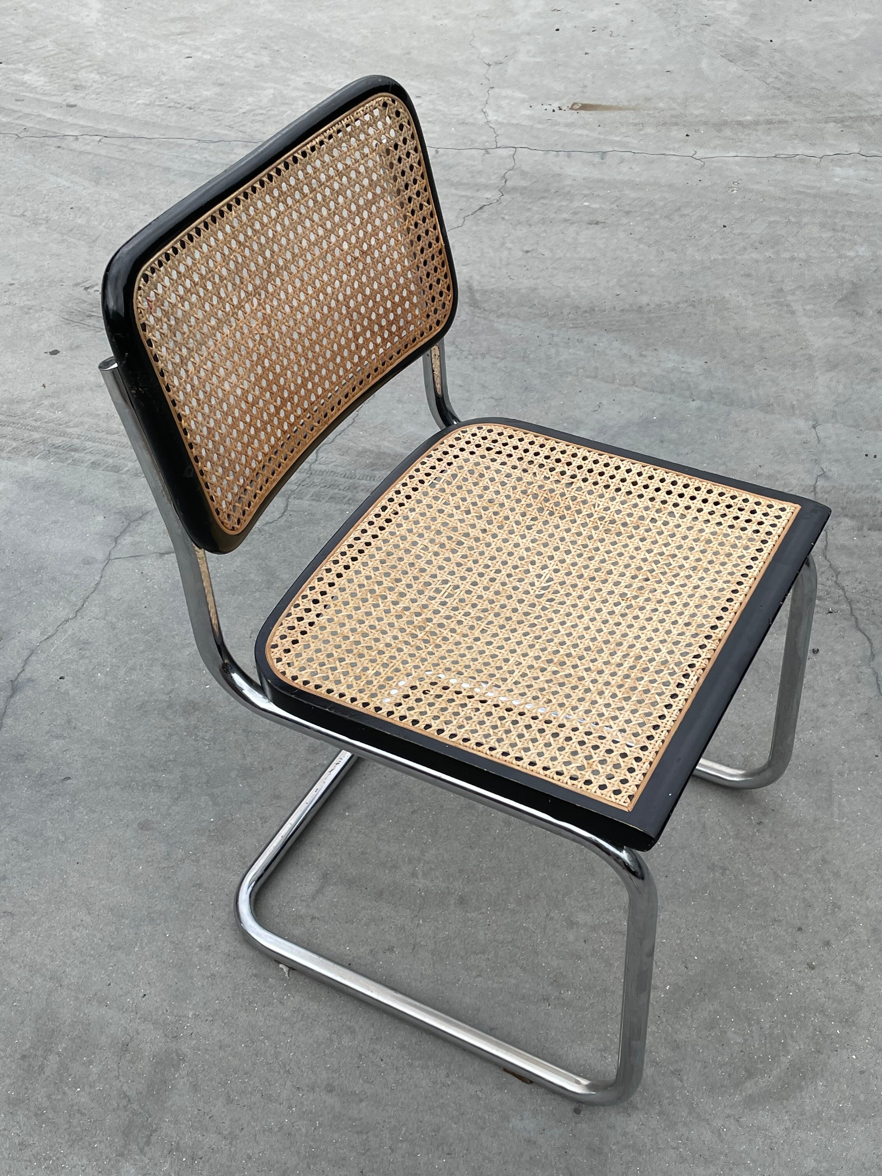 Cesca design chair b32 model