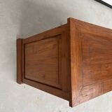 Two-sided paneled counter, bottle storage