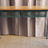 Vintage office with 2 metal lockers