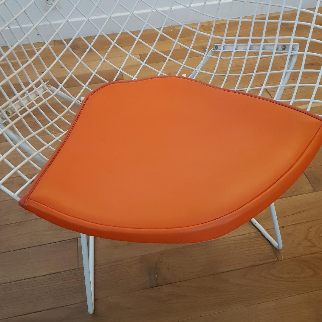 Diamond armchair and ottoman by Harry Bertoia