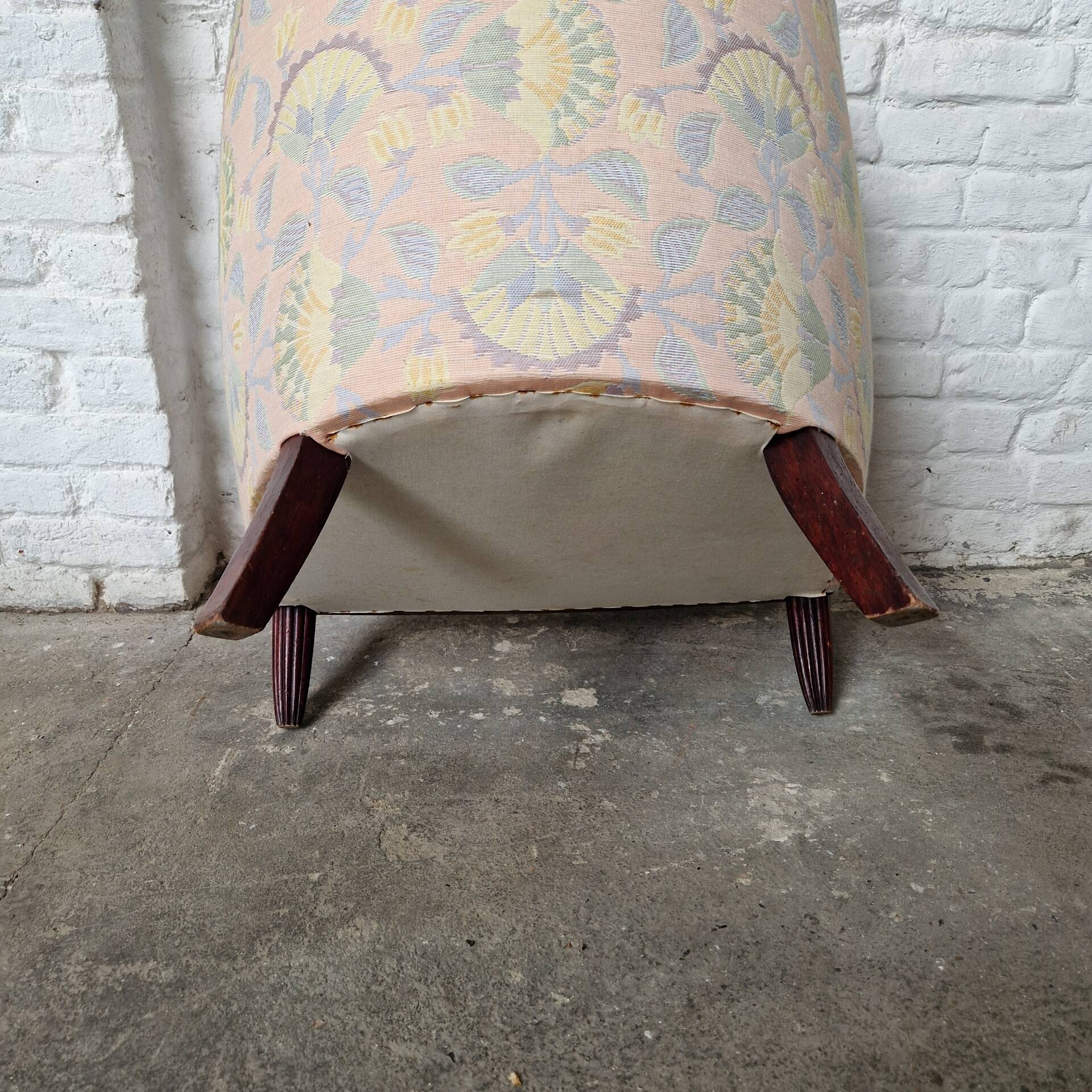 Art Deco cocktail chair