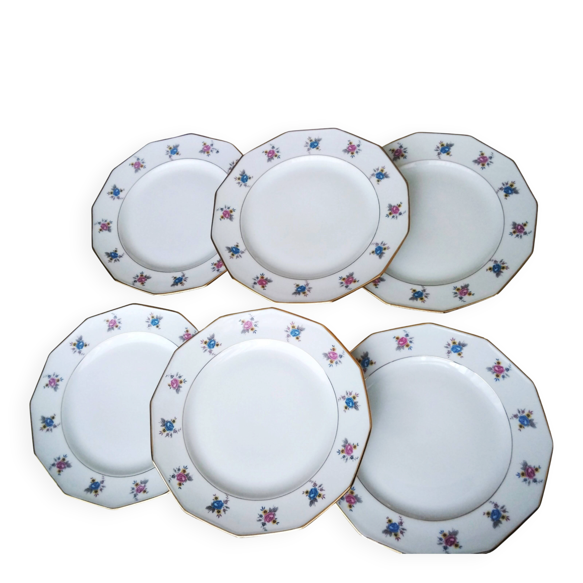 6 flat plates in Limoges porcelain