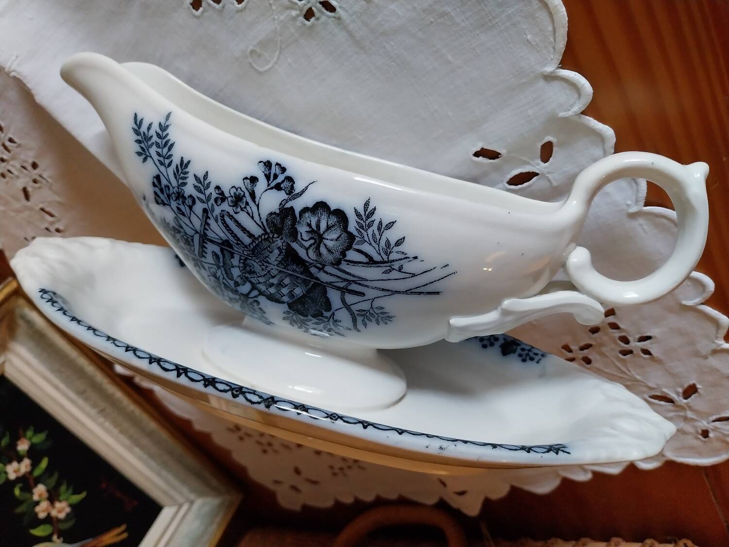 Iron earth gravy boat, Onnaing Nord Moisson model