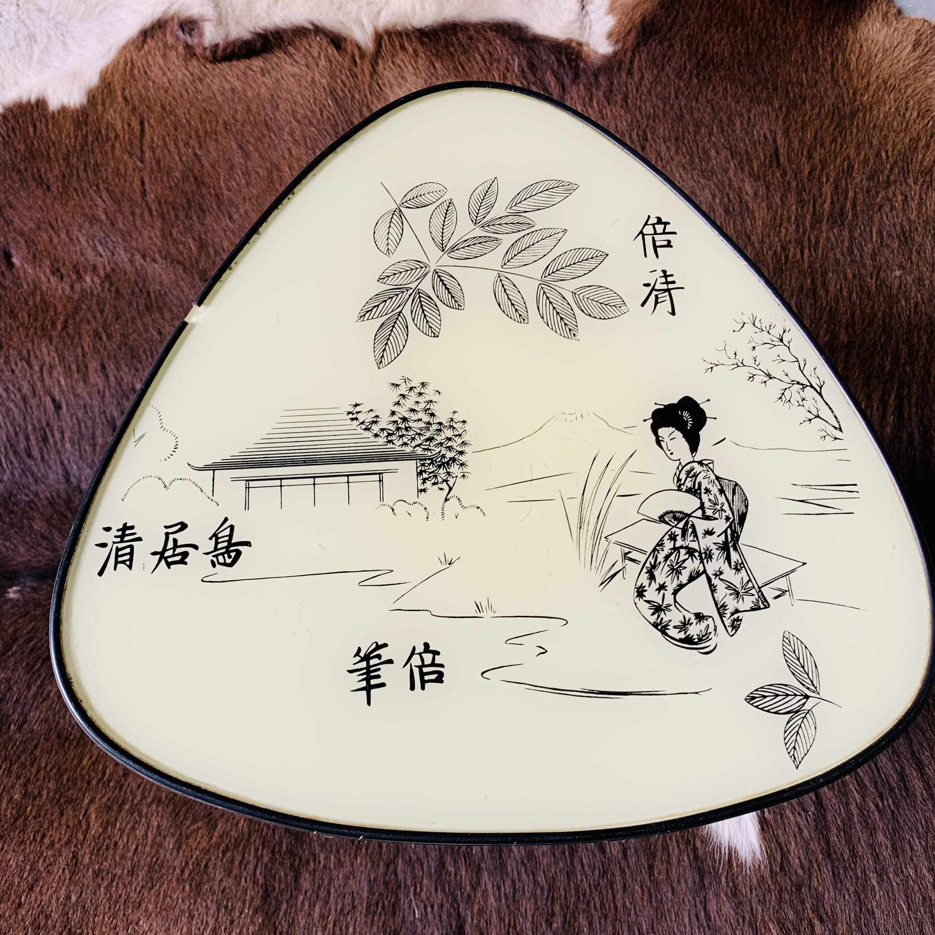 Japanese tripod coffee table