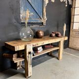 Old establishment in raw solid oak