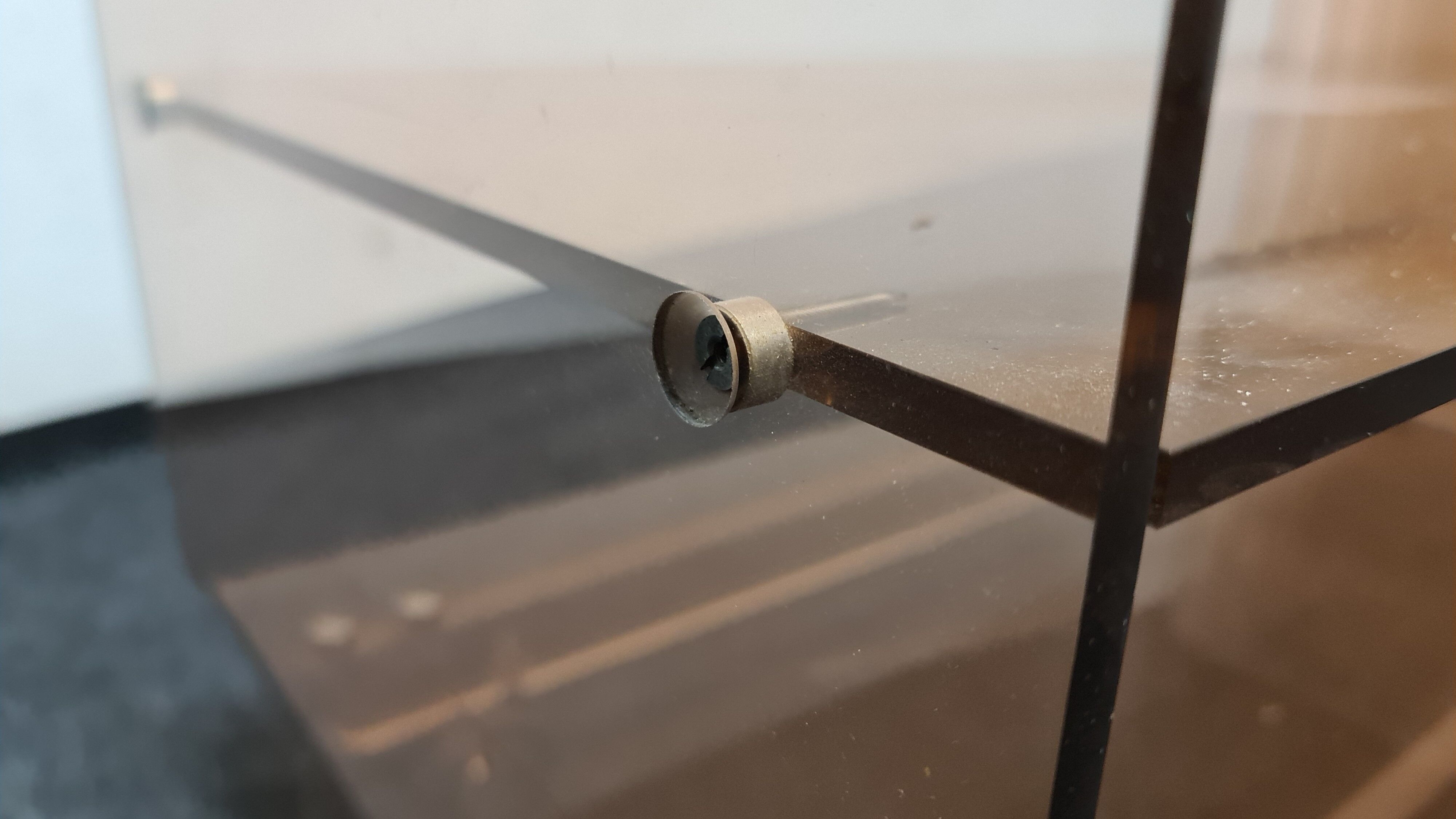 Vintage smoked plexiglas tv/hifi unit