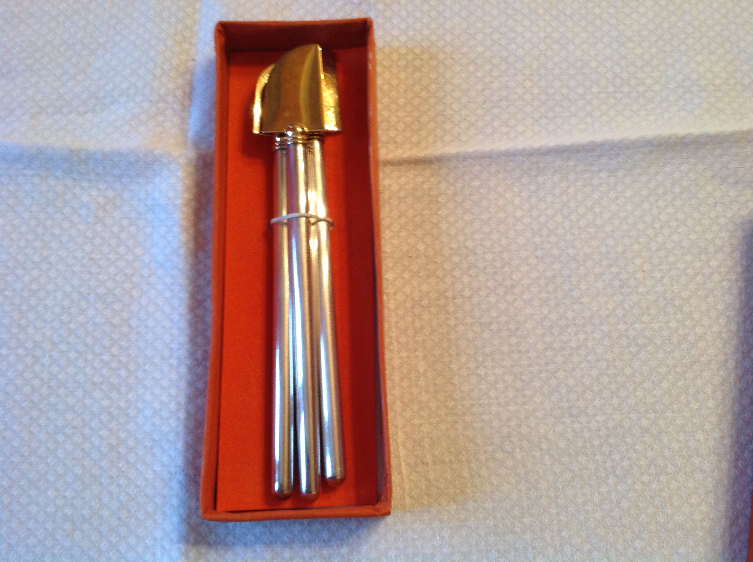 Saint Hilaire butter knives or spreader (3)