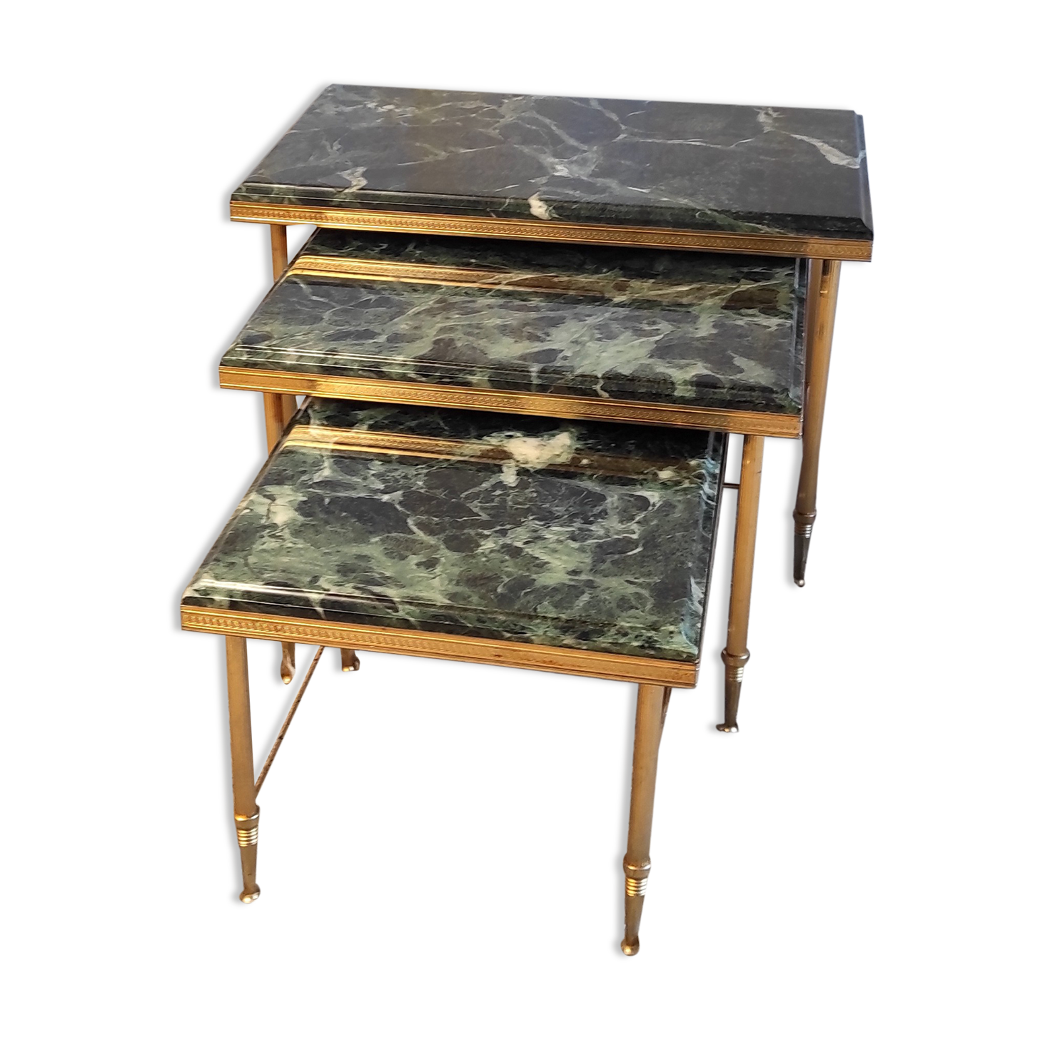 Pull-out tables in gilded metal and green marble – 60s/70s