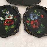 Lot three trays floral pattern hand painted origin Russia