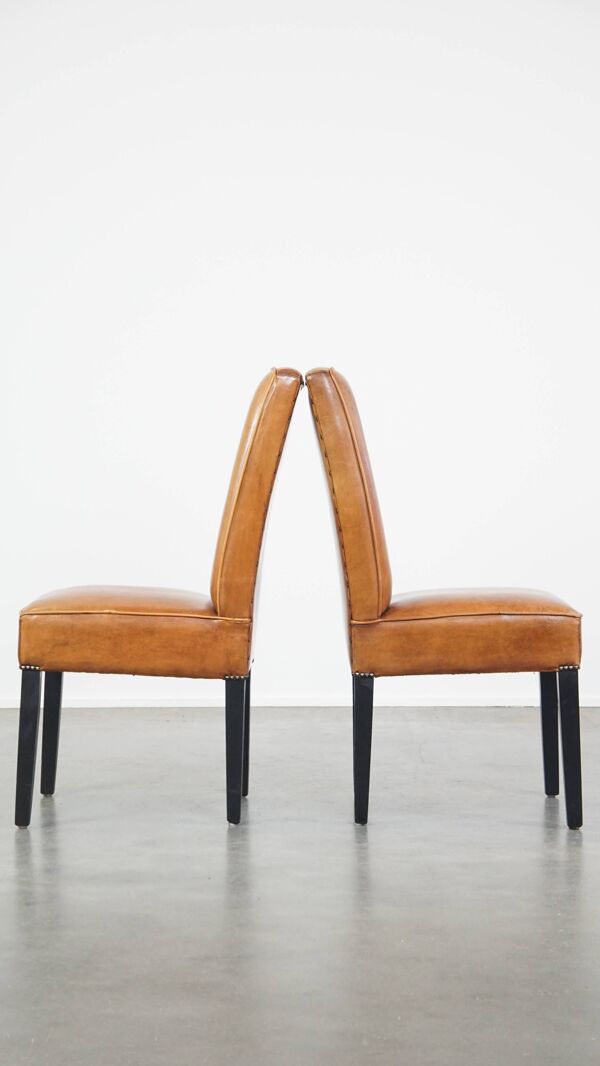 Lot de 4 chaises de salle à manger en peau de mouton de couleur cognac clair