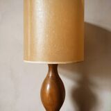 Blond wood lamp