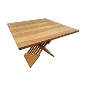 Table pliante en pin